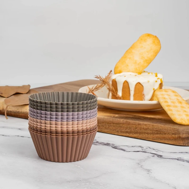 Reusable Silicone Muffin Cups - Image 2