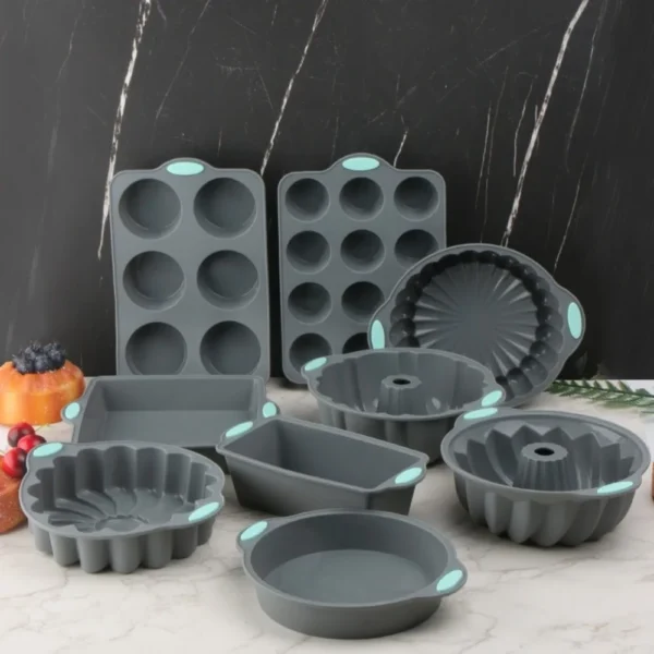 Silicone Spiral Cake Mold