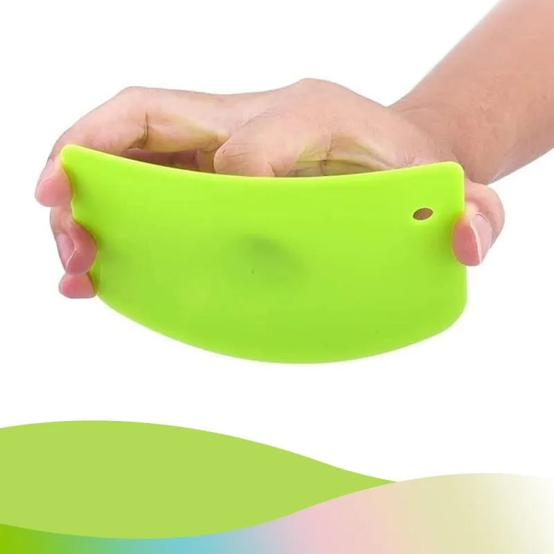 Flexible Plastic Dough Scraper - Image 5