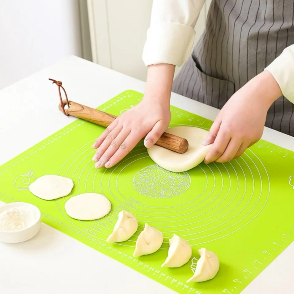 Silicone Pastry Mat for Dough Rolling - Image 2
