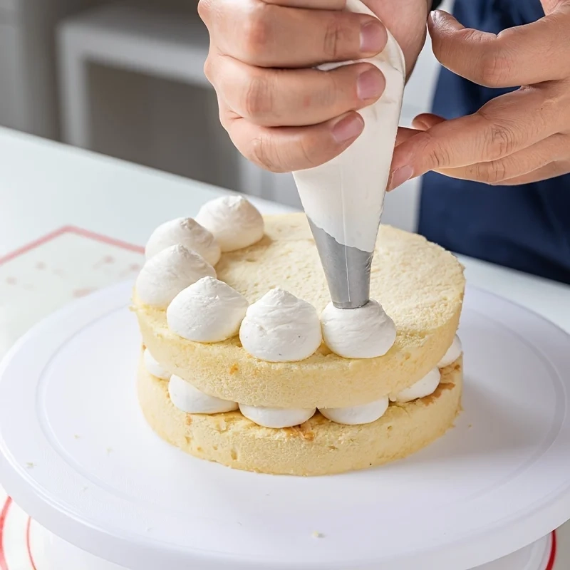 Round Cake Turntable Decorating Set - Image 3
