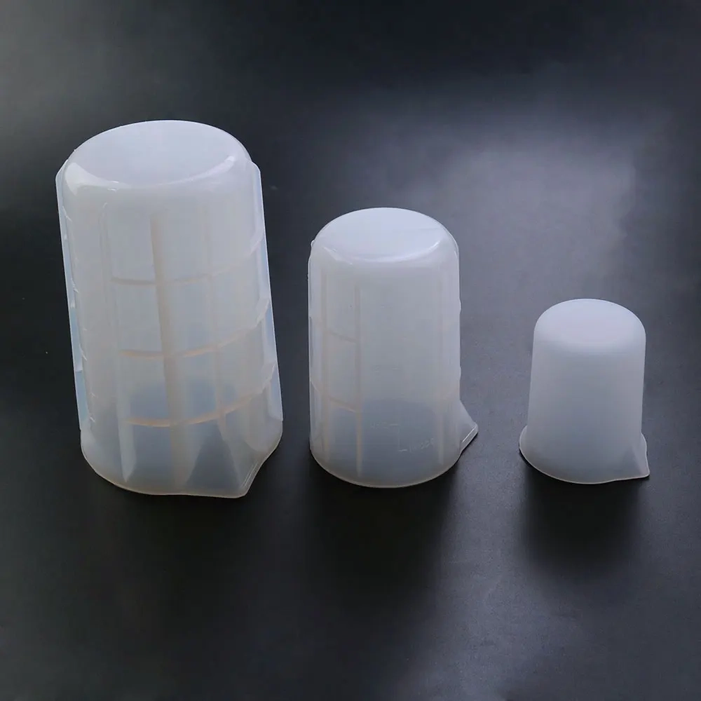 Silicone Measuring Cup with Scale - Image 5